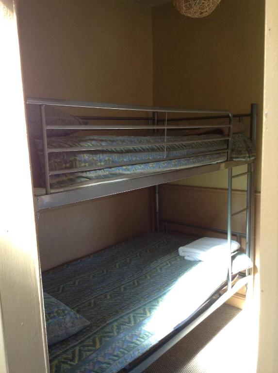 Victoria Hotel Blackpool room 1